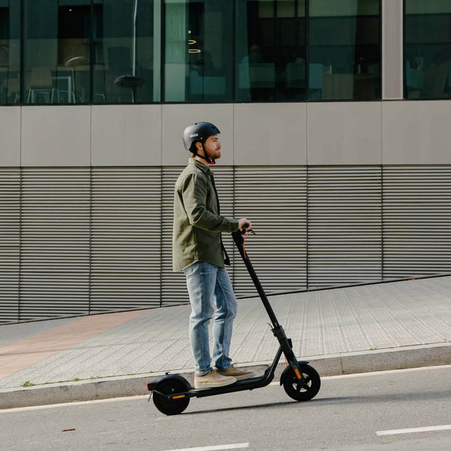 Ninebot F2 Pro Electric Scooter