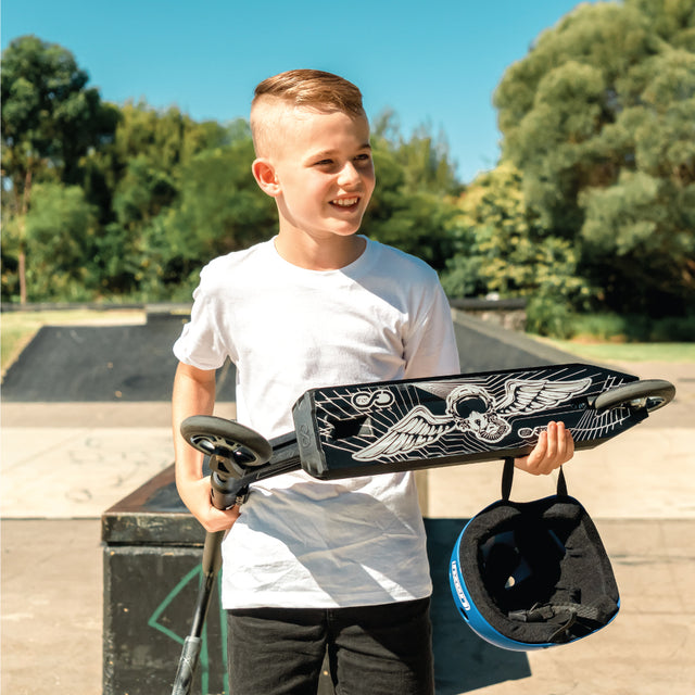 FLY Black FR SERIES Kids Trick Scooter