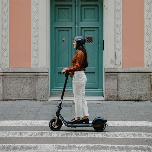 Ninebot F2 Electric Scooter